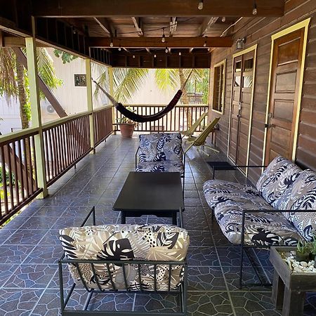 Driftwood Gardens Guesthouse Placencia Εξωτερικό φωτογραφία