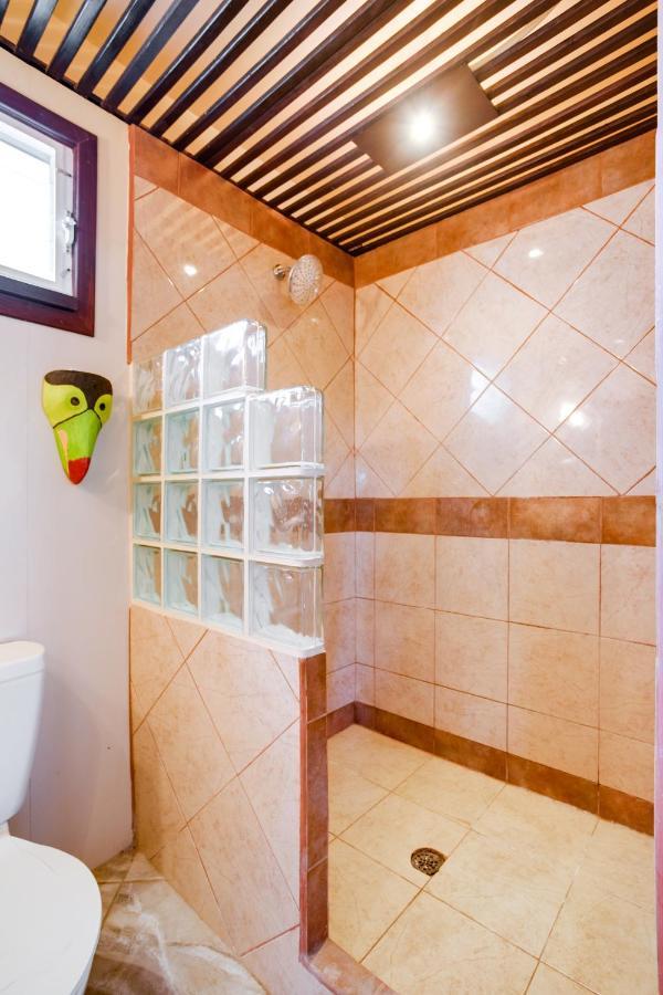 Driftwood Gardens Guesthouse Placencia Εξωτερικό φωτογραφία