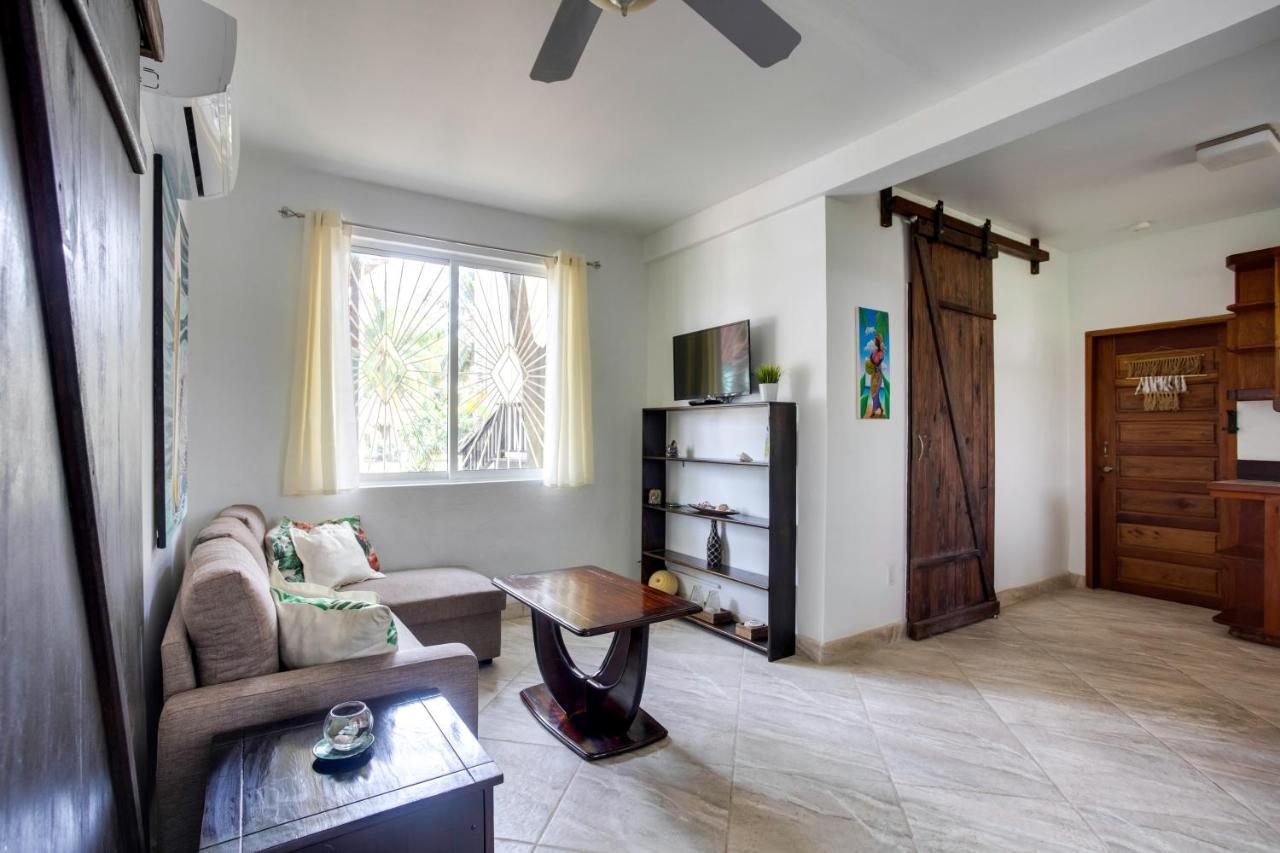Driftwood Gardens Guesthouse Placencia Εξωτερικό φωτογραφία